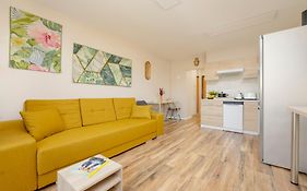 Zoliborz Modern Apartment 8Th Floor By Noclegi Renters