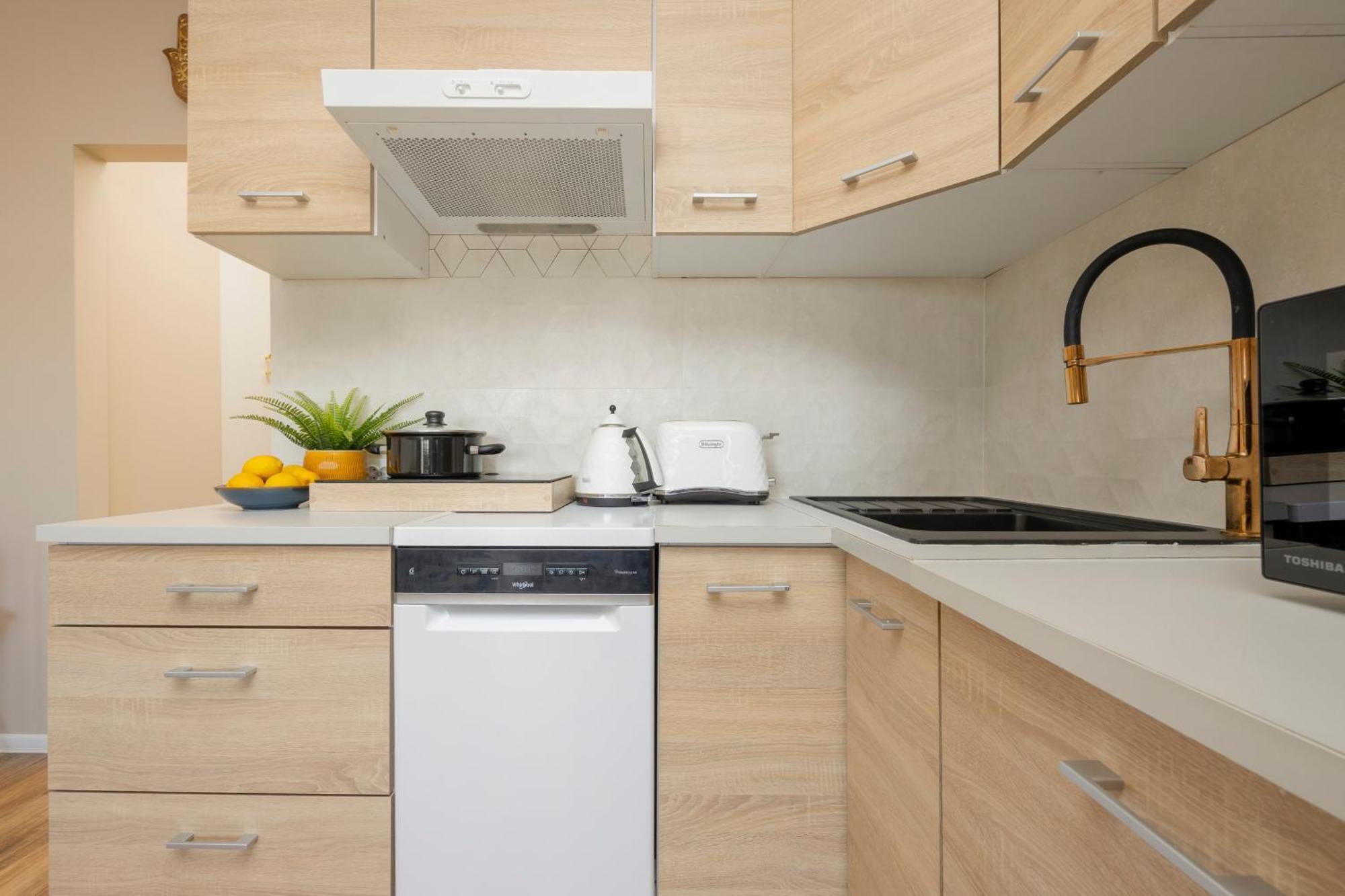 Zoliborz Modern Apartment 8Th Floor By Noclegi Renters Варшава Экстерьер фото